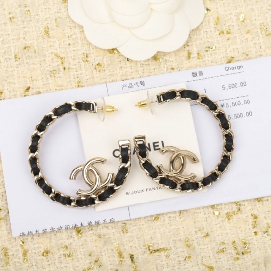 Earrings with the impression of a fashionable senior 2023SS CHANEL Chanel Earrings with the impression of a fashionable senior 2023SS CHANEL Chanel